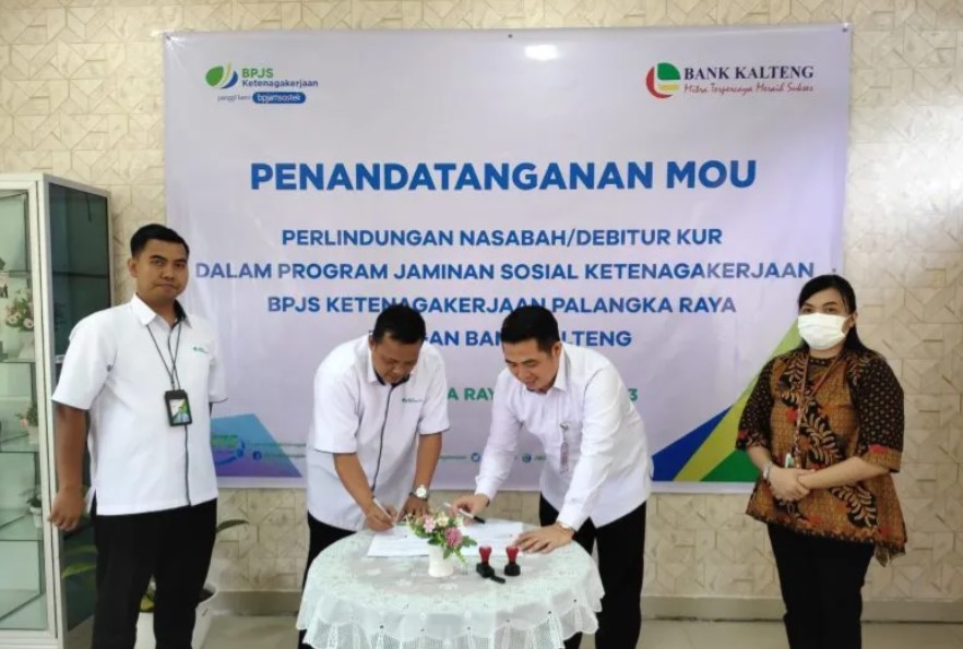 Bank Kalteng-BPJAMSOSTEK berkolaborasi berikan jaminan sosial nasabah KUR